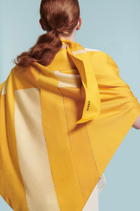 Gelber Schal aus Seide mit Orizzonte-Druck